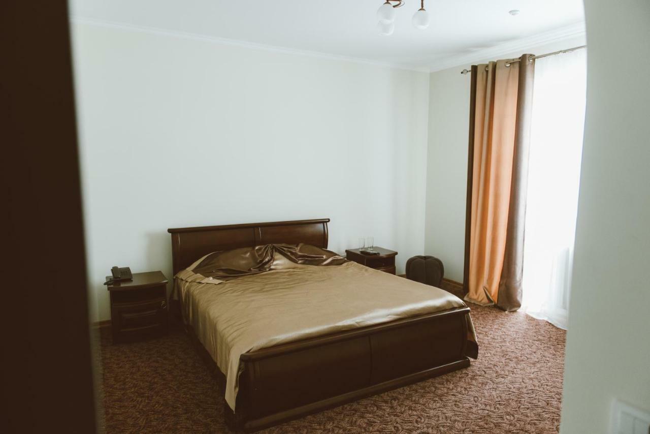 Hotel Korona Kolybayevka Eksteriør bilde